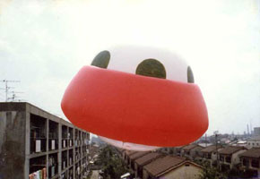 UFO型アドバルーン